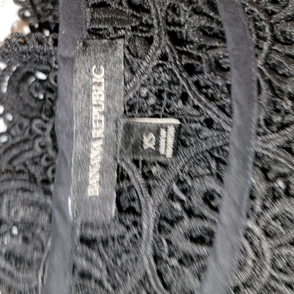 Banana Republic Black Crocheted Top Size XS - Picture 6 of 6